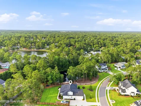194 Hampton Court Hampstead NC 28443