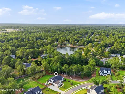 194 Hampton Court Hampstead NC 28443