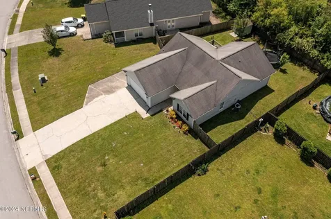 204 Jasmine Lane Jacksonville NC 28546
