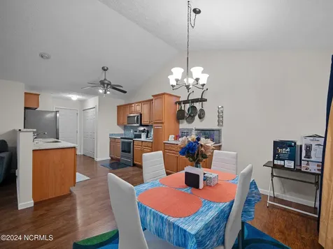 204 Jasmine Lane Jacksonville NC 28546