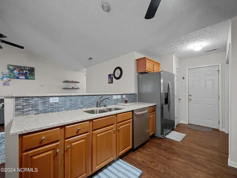 204 Jasmine Lane Jacksonville NC 28546
