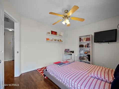 204 Jasmine Lane Jacksonville NC 28546
