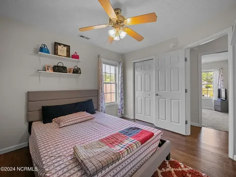 204 Jasmine Lane Jacksonville NC 28546