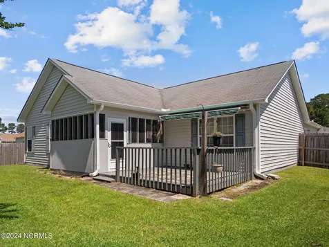 204 Jasmine Lane Jacksonville NC 28546