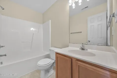 8009 Banister Loop Jacksonville NC 28546