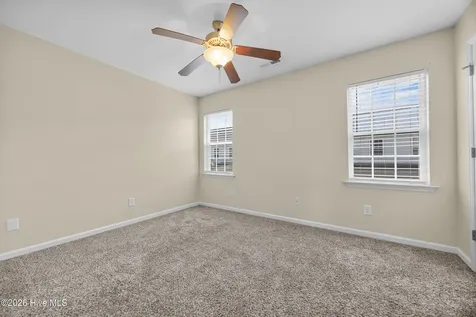 8009 Banister Loop Jacksonville NC 28546