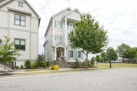 808 E Front Street New Bern NC 28560