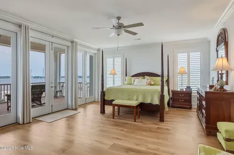 808 E Front Street New Bern NC 28560