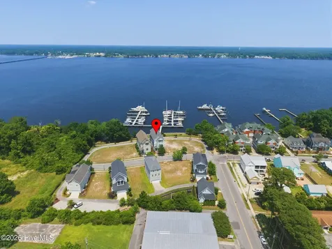 808 E Front Street New Bern NC 28560