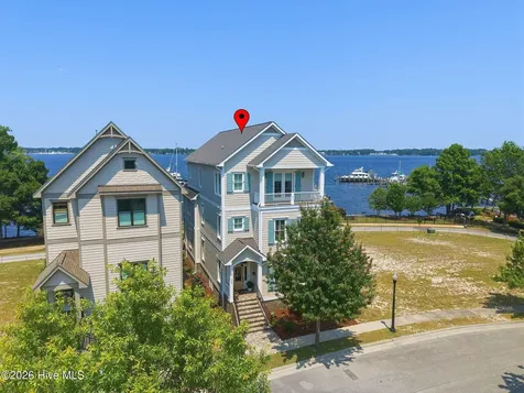 808 E Front Street New Bern NC 28560