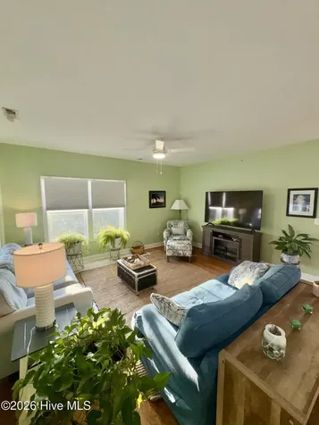 300 Lighthouse Lane Cedar Point NC 28584