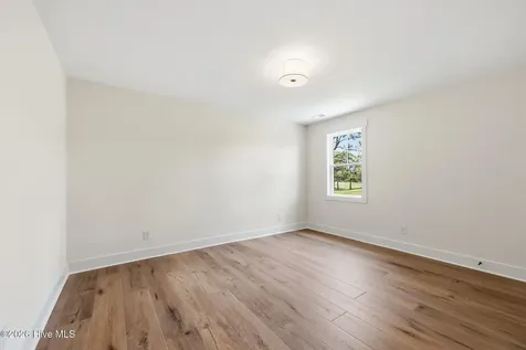 201 Silver Creek Landing Road Swansboro NC 28584