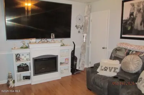 584 N 3rd Street Saint Pauls NC 28384
