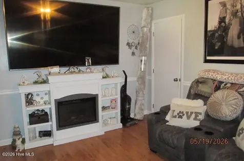 584 N 3rd Street Saint Pauls NC 28384