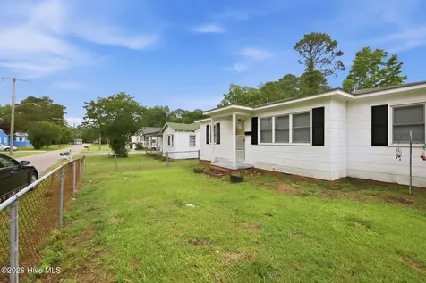 118 Luvera Street Plymouth NC 27962