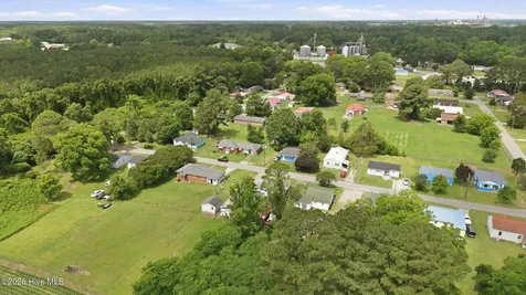118 Luvera Street Plymouth NC 27962