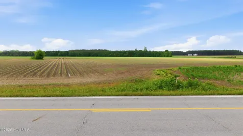 2364 Nc 102 E Ayden NC 28513