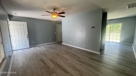 104 Republic Court Jacksonville NC 28540