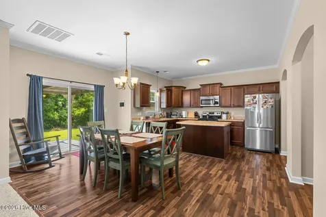 260 Breakwater Drive Sneads Ferry NC 28460