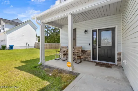 260 Breakwater Drive Sneads Ferry NC 28460