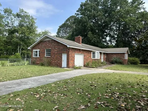 309 Pecan Lane Laurinburg NC 28352