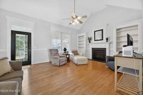 378 Primrose Lane Winterville NC 28590