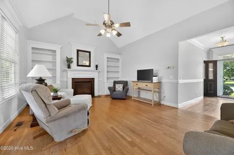 378 Primrose Lane Winterville NC 28590