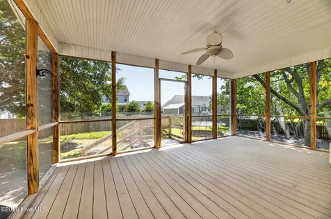 378 Primrose Lane Winterville NC 28590