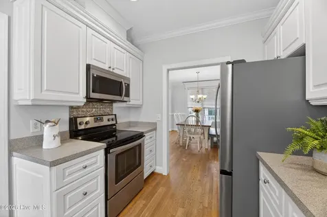 378 Primrose Lane Winterville NC 28590