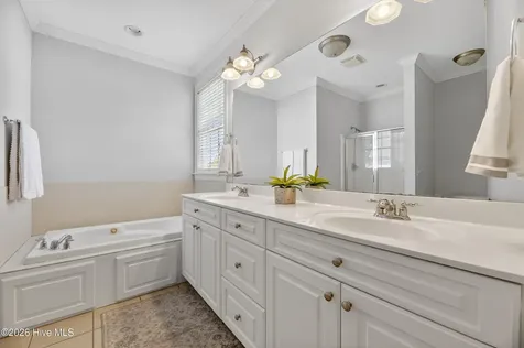 378 Primrose Lane Winterville NC 28590