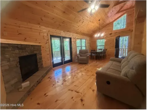 200 Bentley Cove Murphy NC 28906