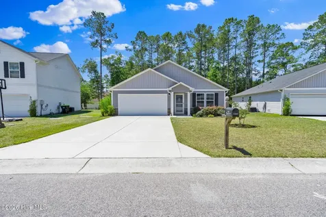2487 Provence Drive SE Bolivia NC 28422