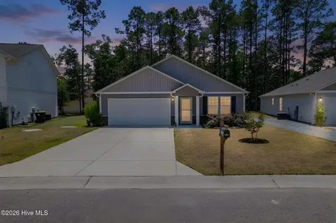 2487 Provence Drive SE Bolivia NC 28422