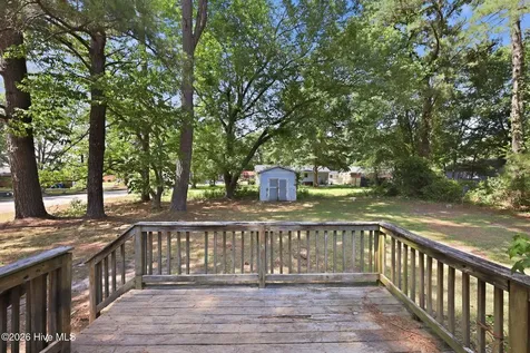 101 Fairwood Lane Greenville NC 27834