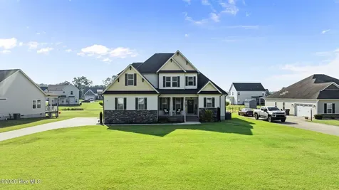 204 Coffman Drive Pikeville NC 27863
