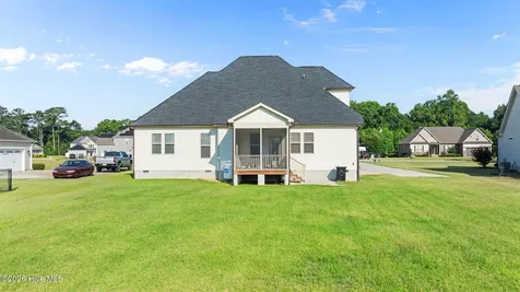 204 Coffman Drive Pikeville NC 27863