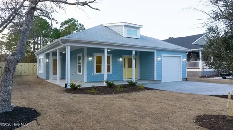 165 NW 4th Street Oak Island NC 28465