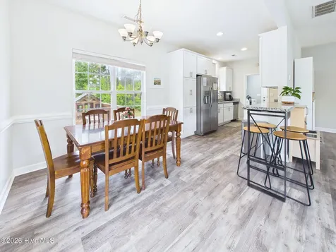 1124 Shelby Court Wilmington NC 28409
