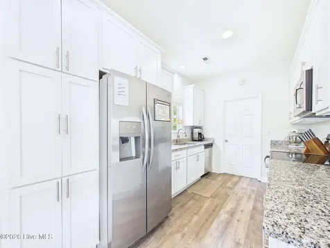 1124 Shelby Court Wilmington NC 28409