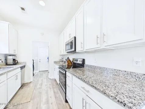 1124 Shelby Court Wilmington NC 28409