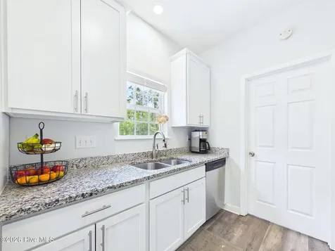 1124 Shelby Court Wilmington NC 28409