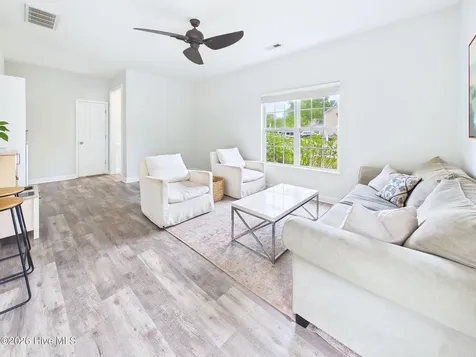 1124 Shelby Court Wilmington NC 28409