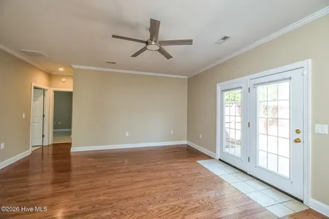 4502 Regent Drive Wilmington NC 28412