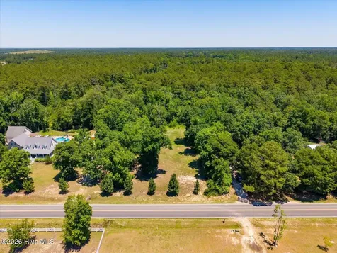 130 Benton Road SE Bolivia NC 28422