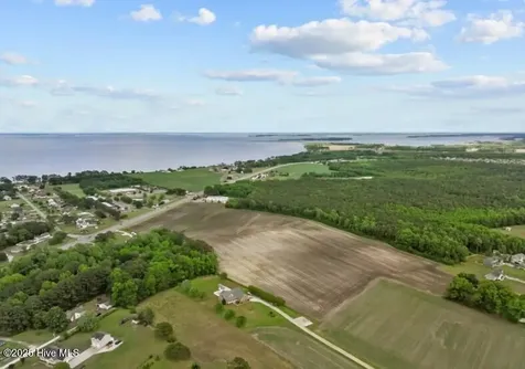 003 Caratoke Highway Currituck NC 27929