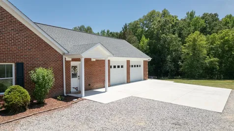 173 Pro House Drive Enfield NC 27823