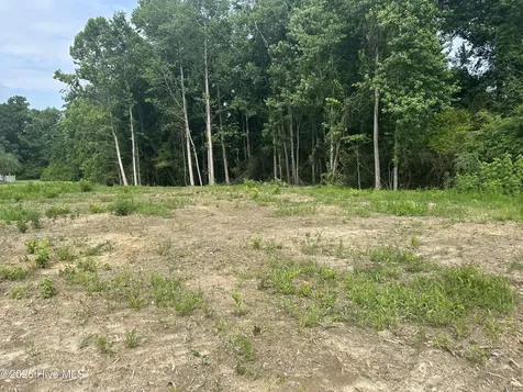 359 Whites Crossing Lane Whiteville NC 28472