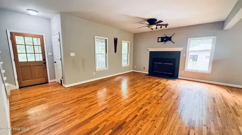 240 Mcgregor Woods Road Chapel Hill NC 27517