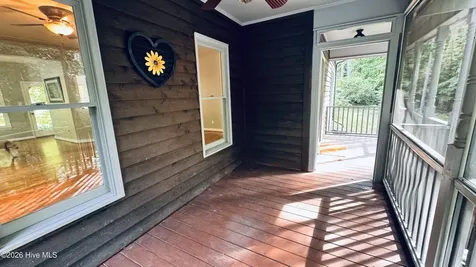 240 Mcgregor Woods Road Chapel Hill NC 27517
