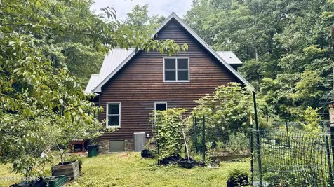 240 Mcgregor Woods Road Chapel Hill NC 27517